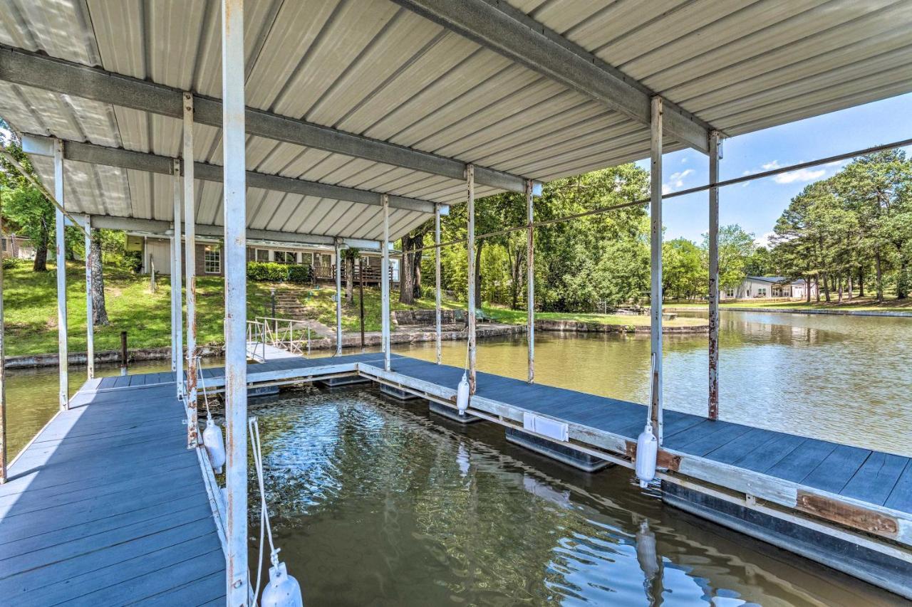 Lakefront Hot Springs Home With Updated Deck And Dock! ภายนอก รูปภาพ